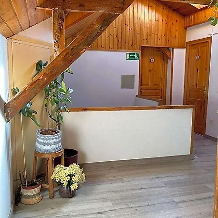 Mariana Hotel